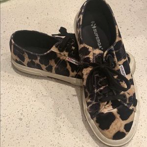 SUPERGA fun leopard-print velvet sneakers!